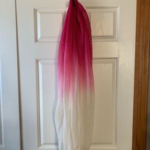 NWOT Ombré infinity scarf w/gold